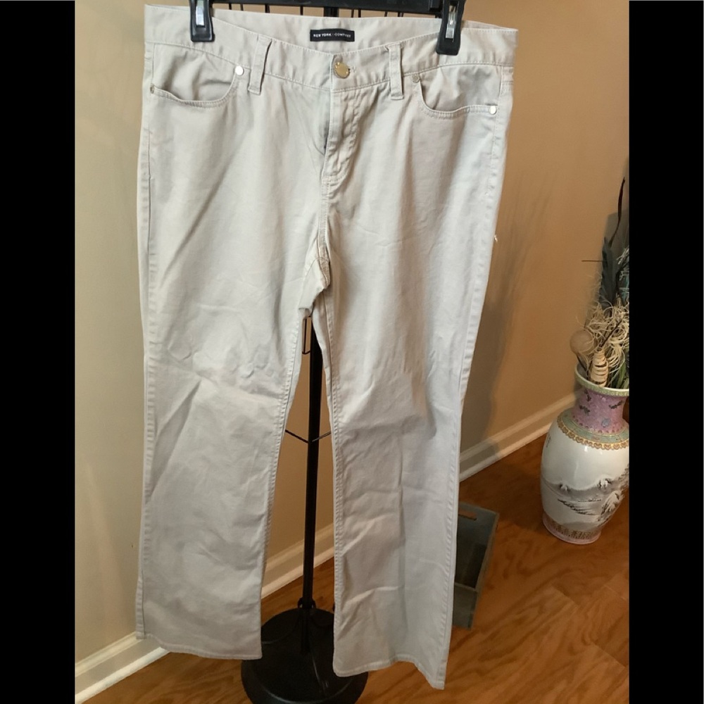 New York & Company Khaki Jeans. Sz 10